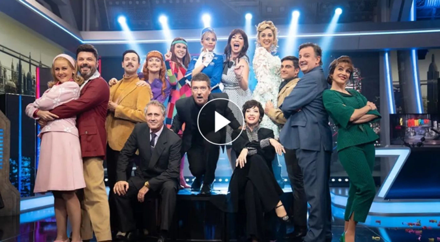 TV: Antonio Banderas y el reparto de COMPANY interpretan el tema principal en El Hormiguero  Image