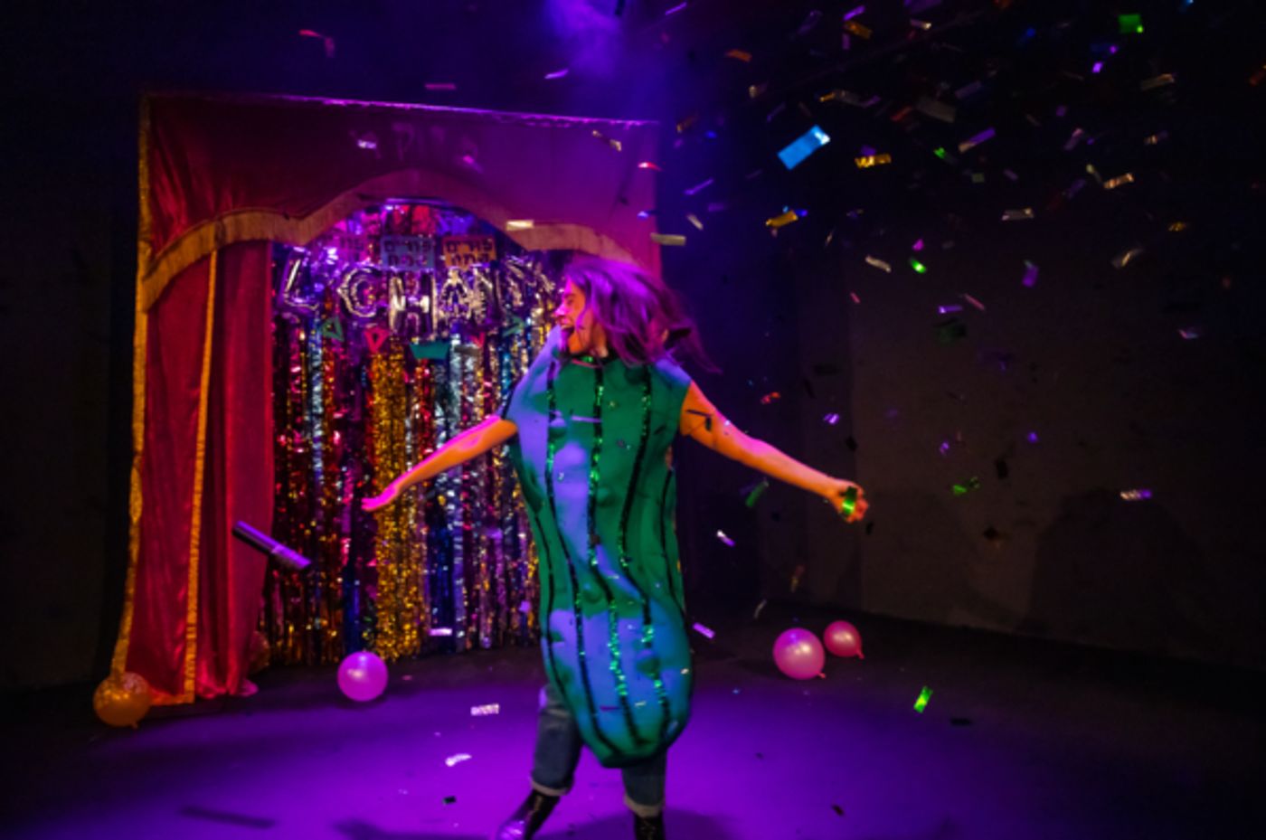 Photos: First Look at Deli Segal in PICKLE at the Park Theatre Photos: First Look at Deli Segal in PICKLE at the Park Theatre Image