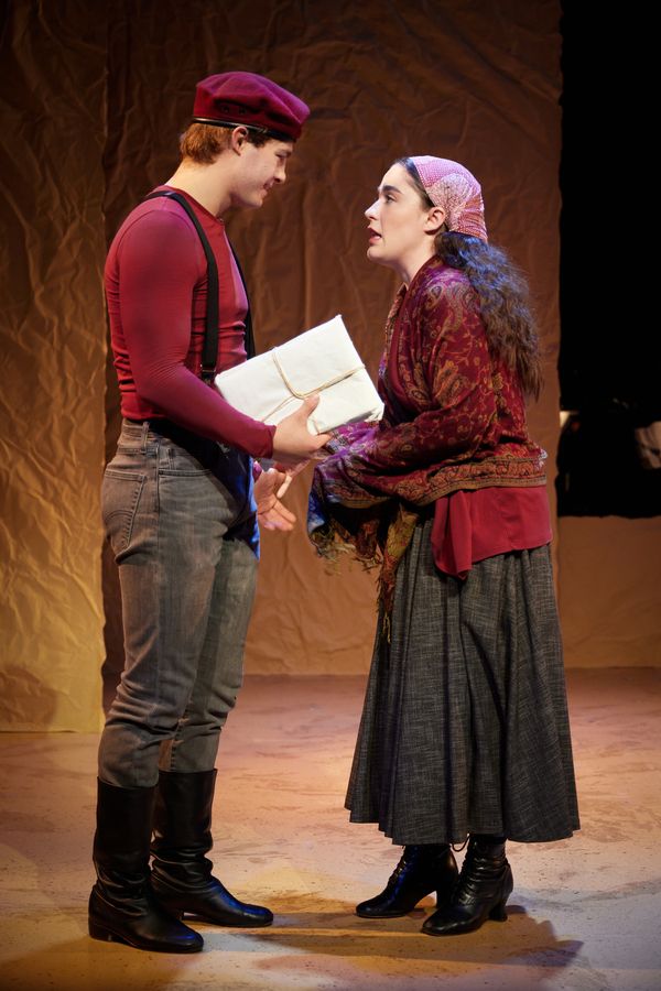 Photos: First Look at FIDDLER ON THE ROOF In Yiddish at New World Stages — photo 10 of 15
