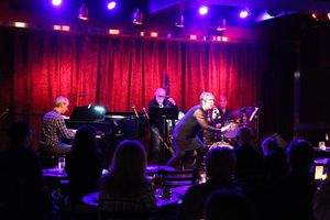 Susie Mosher with Lon Hoyt, John Miller & Clint de Ganon Photo