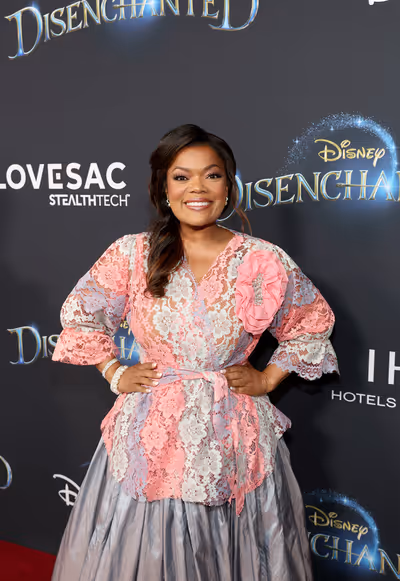 Yvette Nicole Brown Photo