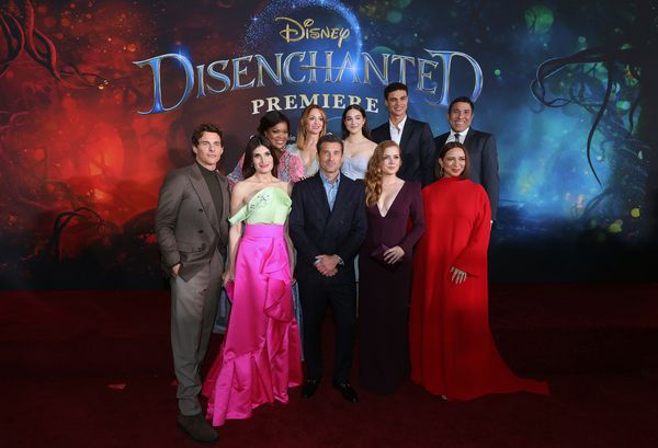 James Marsden, Idina Menzel, Yvette Nicole Brown, Jayma Mays, Patrick Dempsey, Gabrie Photo