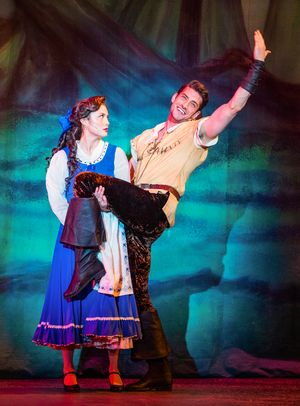 Hana Culbreath, Elliott Litherland Photo