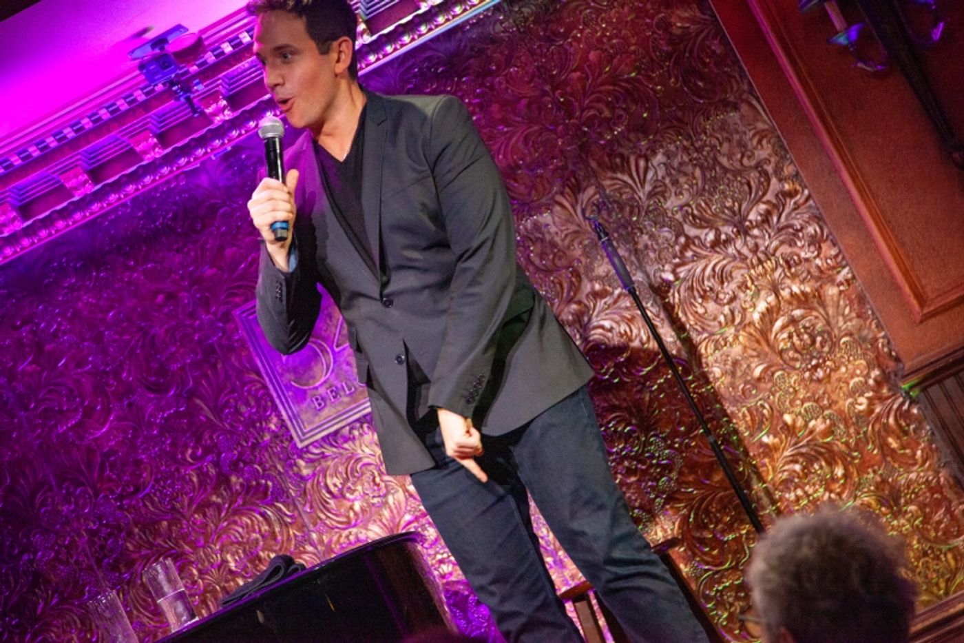 Review: SANTINO FONTANA Rises High To The Occasion At 54 Below  Image