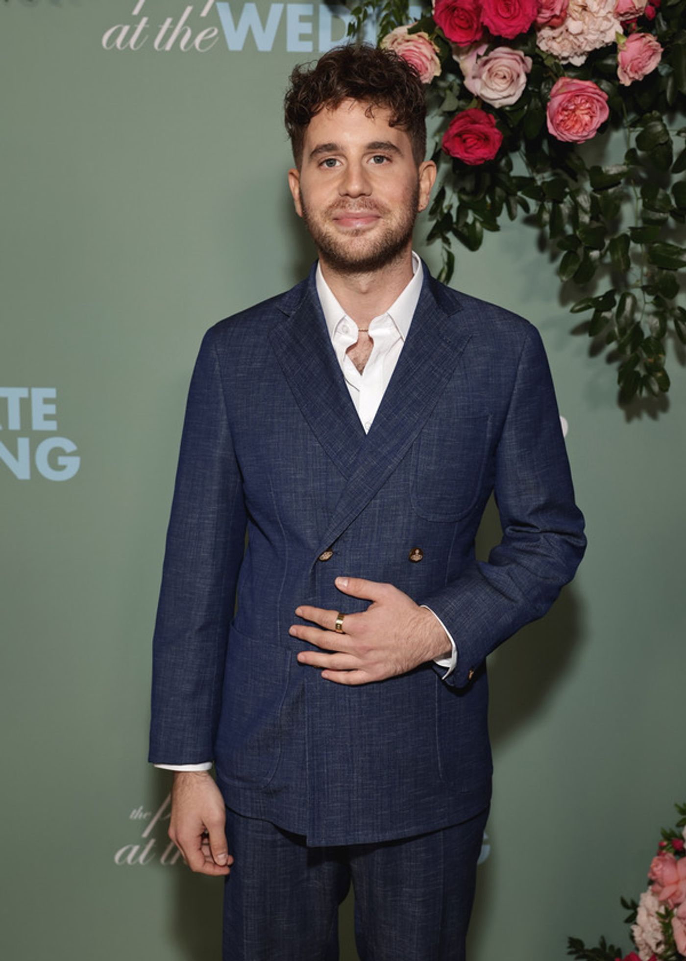 Photos: Ben Platt, Kristen Bell & More on THE PEOPLE WE HATE AT THE WEDDING Red Carpet  Image