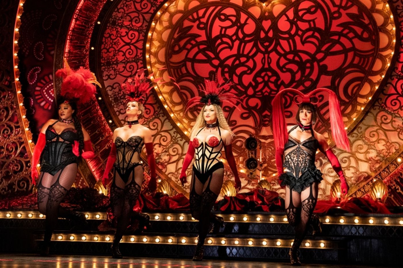 Review: Overwhelming Splendor Arrives with MOULIN ROUGE! at OC's Segerstrom Center  Image