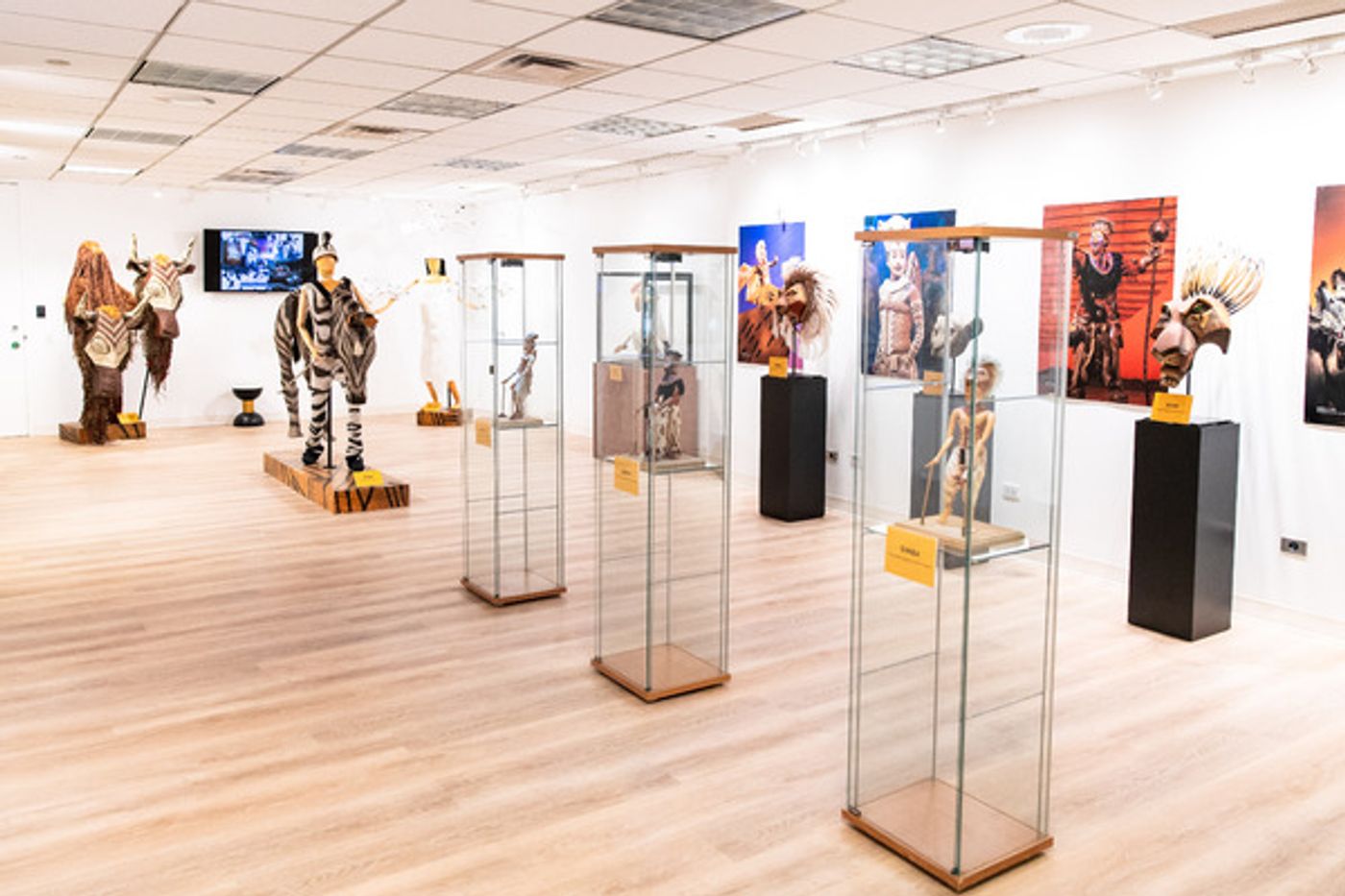 Photos & Video: THE LION KING Composer Lebo M Honored by The Consulate General of South Africa  Image