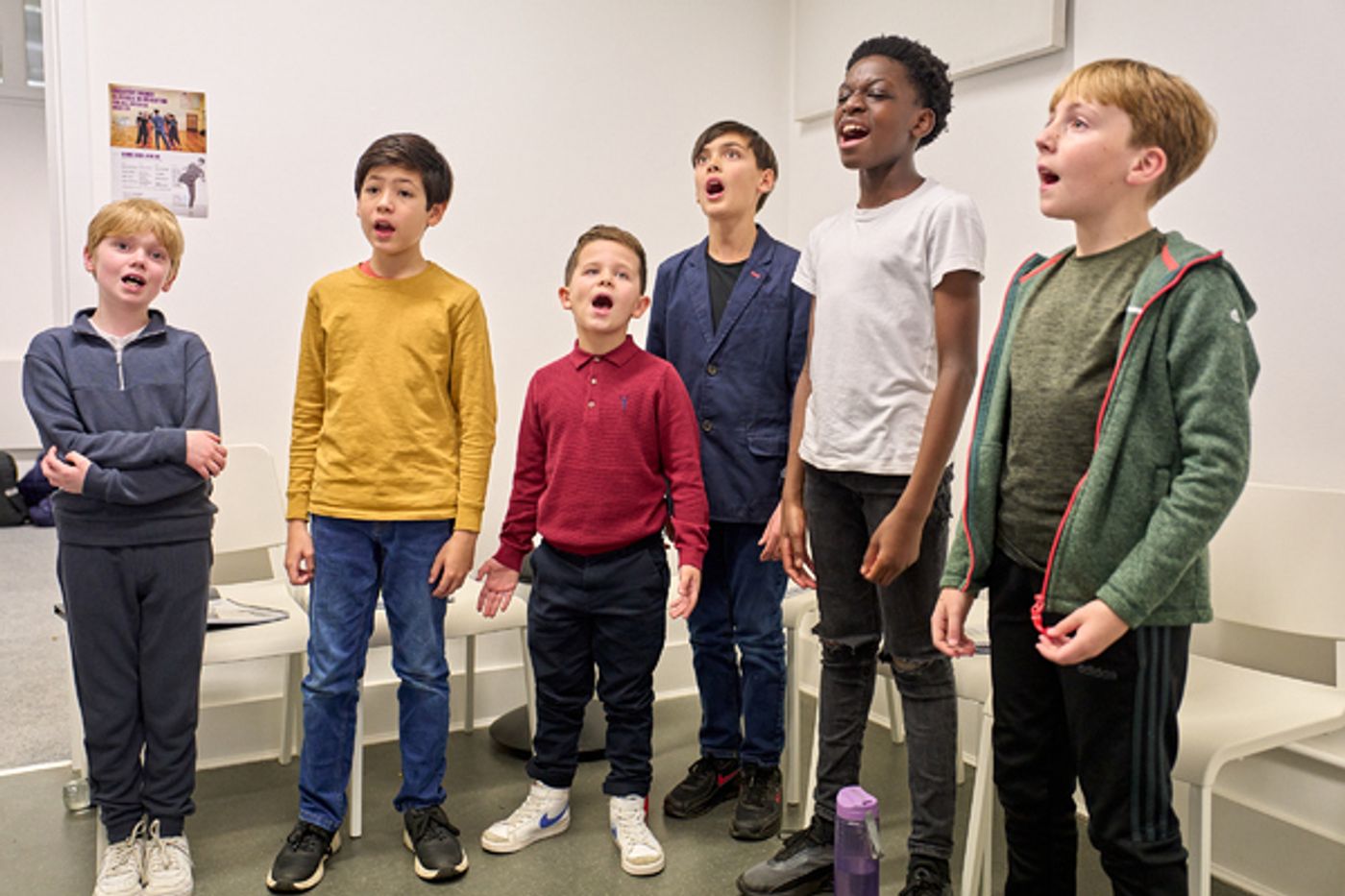 Photos: Inside Rehearsal For DOLLY PARTON'S SMOKY MOUNTAIN CHRISTMAS CAROL  Image