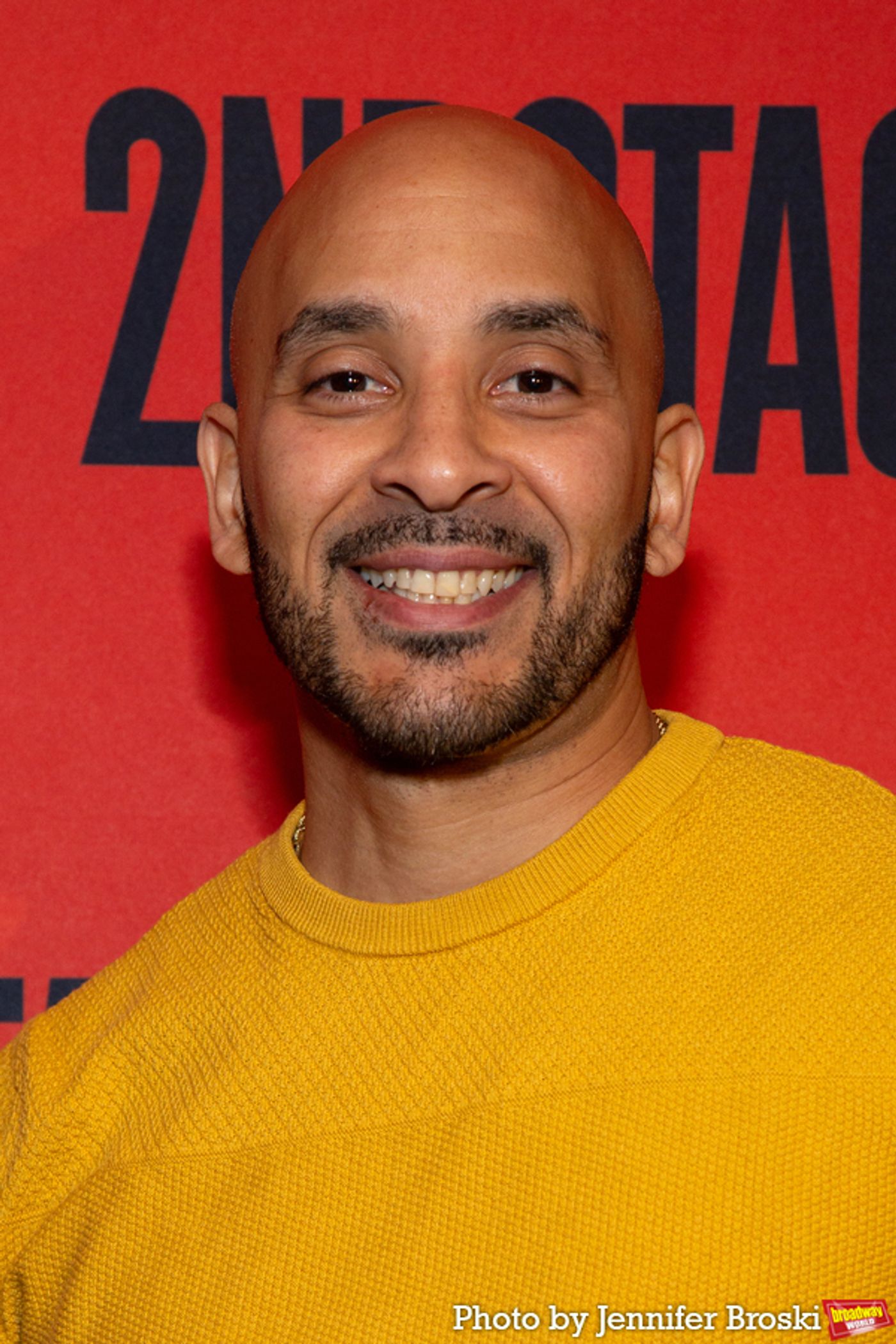 Photos: The Company of BETWEEN RIVERSIDE AND CRAZY Meets the Press!  Image