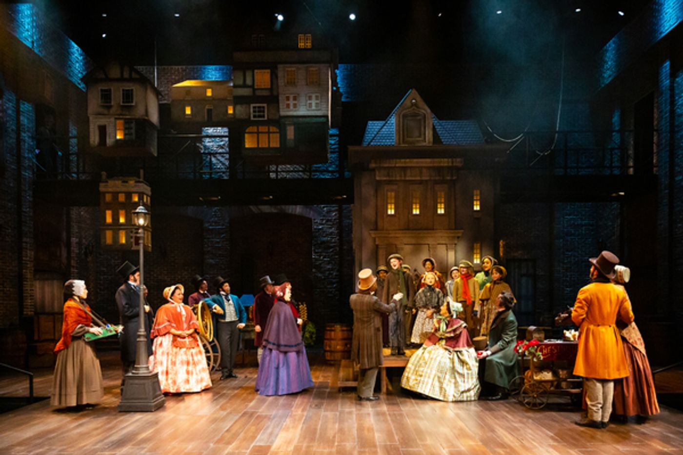 Photos: First Look at A CHRISTMAS CAROL at Alley Theatre  Image