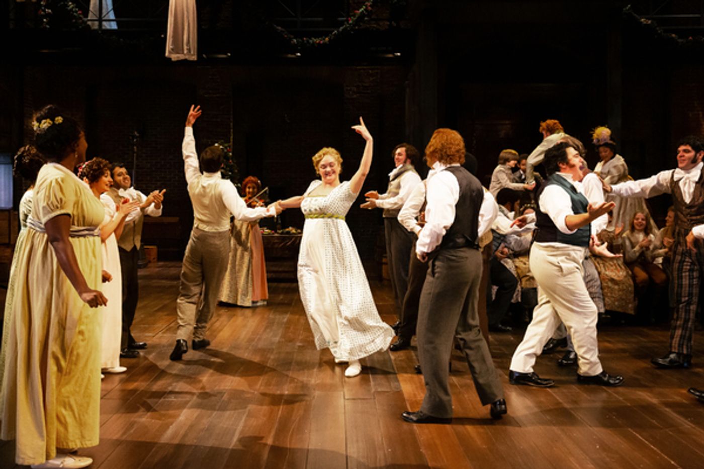 Photos: First Look at A CHRISTMAS CAROL at Alley Theatre  Image