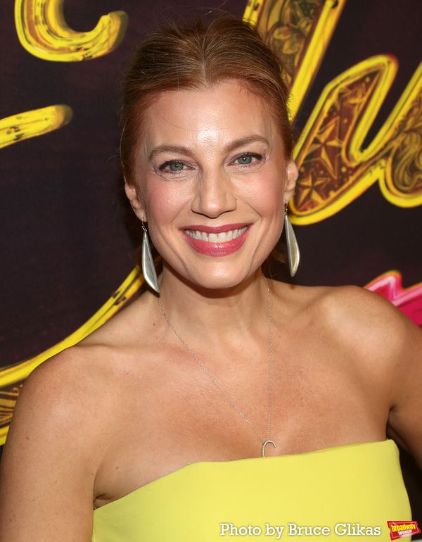 Jessica Phillips Photo