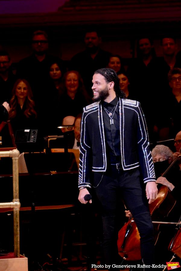 Photos: Go Inside BROADWAY BLOCKBUSTERS with The New York Pops  Image