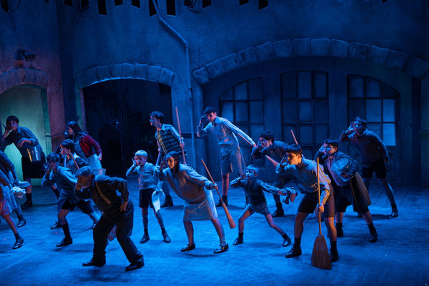 Photos: Nuevas imágenes de LOS CHICOS DEL CORO en el Teatro La Latina Photos: Nuevas imágenes de LOS CHICOS DEL CORO en el Teatro La Latina Image