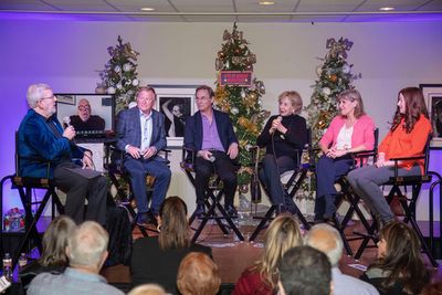 Leonard Maltin, Jon Walmsley, Eric Scott, Richard Thomas, Michael Learned, Judy Norto Photo