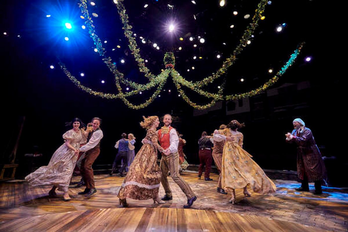 Photos: First Look at Hale Theatre's A CHRISTMAS CAROL  Image