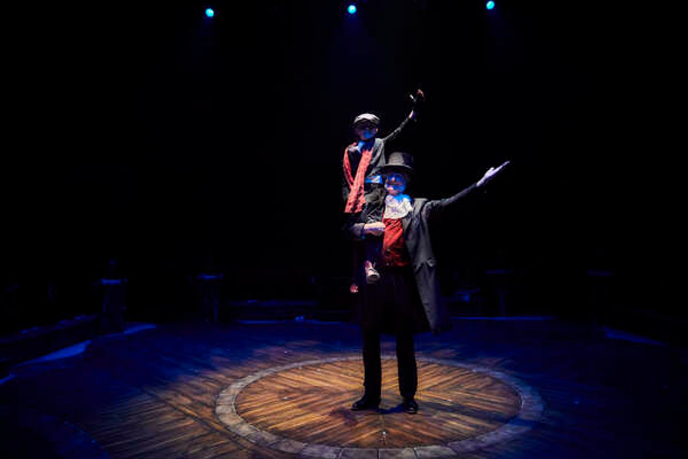 Photos: First Look at Hale Theatre's A CHRISTMAS CAROL  Image