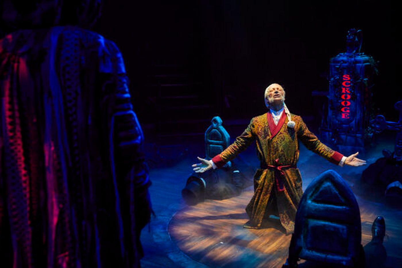 Photos: First Look at Hale Theatre's A CHRISTMAS CAROL  Image