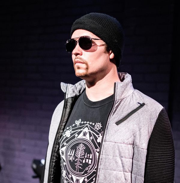 Casey Casteel as The Edge & the cast of THE SPIDER QUEEN; photo by Ashleigh Ann Gardn Photo