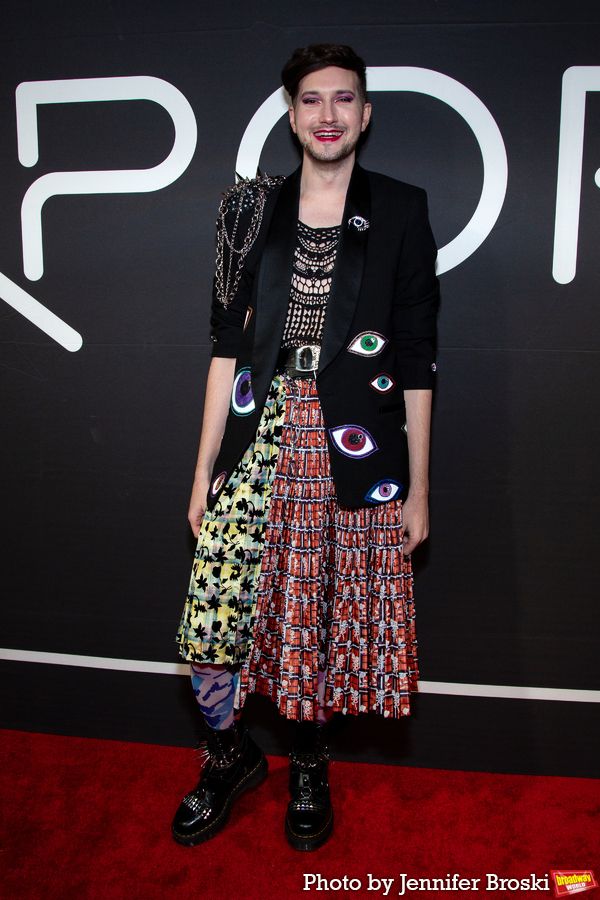 Photos: Stars Walk the Red Carpet to Celebrate KPOP Opening Night — photo 2 of 80