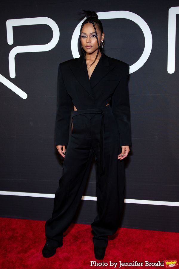 Photos: Stars Walk the Red Carpet to Celebrate KPOP Opening Night — photo 47 of 80