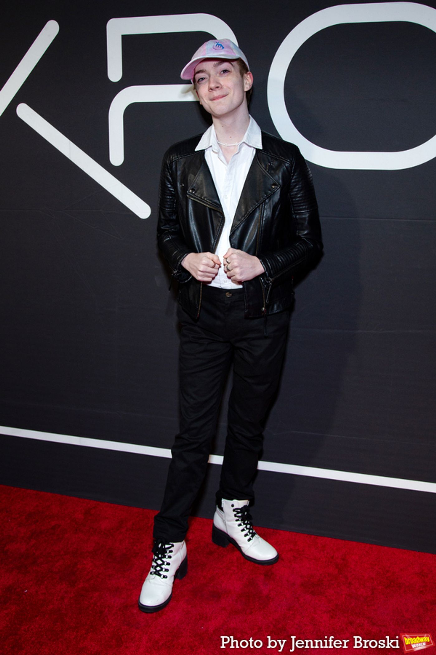 Photos: Stars Walk the Red Carpet to Celebrate KPOP Opening Night  Image