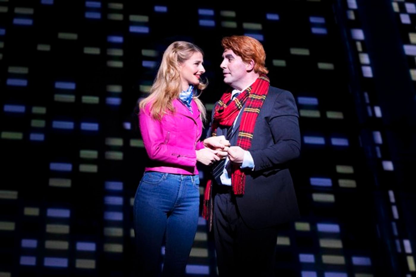 Interview: 'I've Been Doing a Lot of Kissing!': Actor Georgina Castle of ELF THE MUSICAL on Christmas Joy and Returning to the Role of Jovie  Image