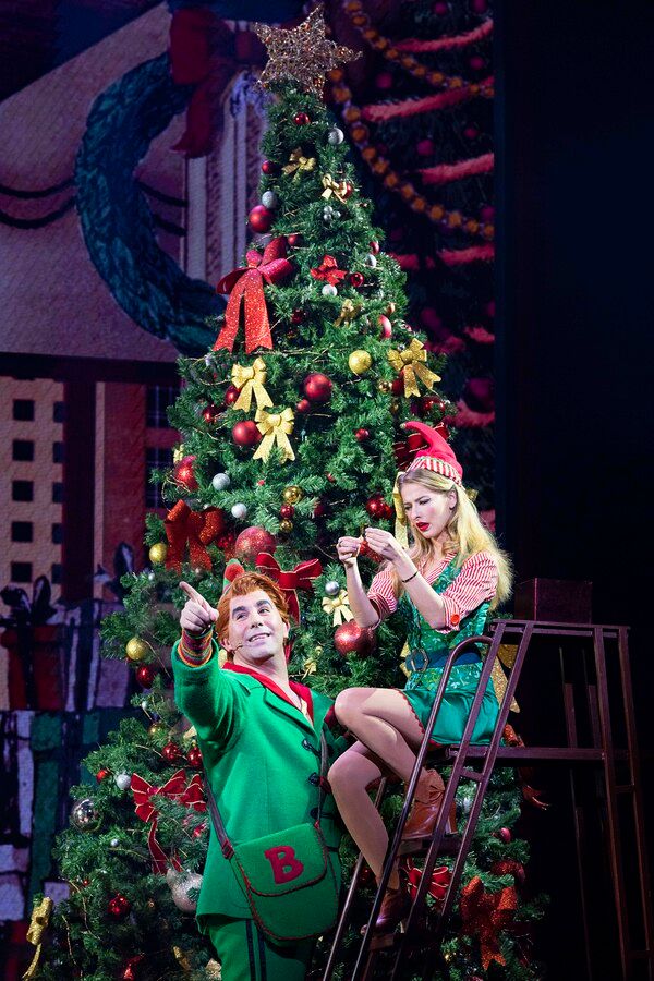 Photos/Video: First Look at ELF THE MUSICAL, Now Playing in London — photo 7 of 24