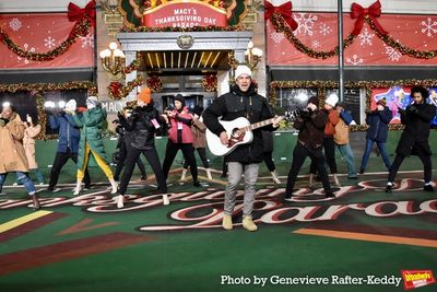Will Swenson and the Cast of A Beautiful Noise Photo