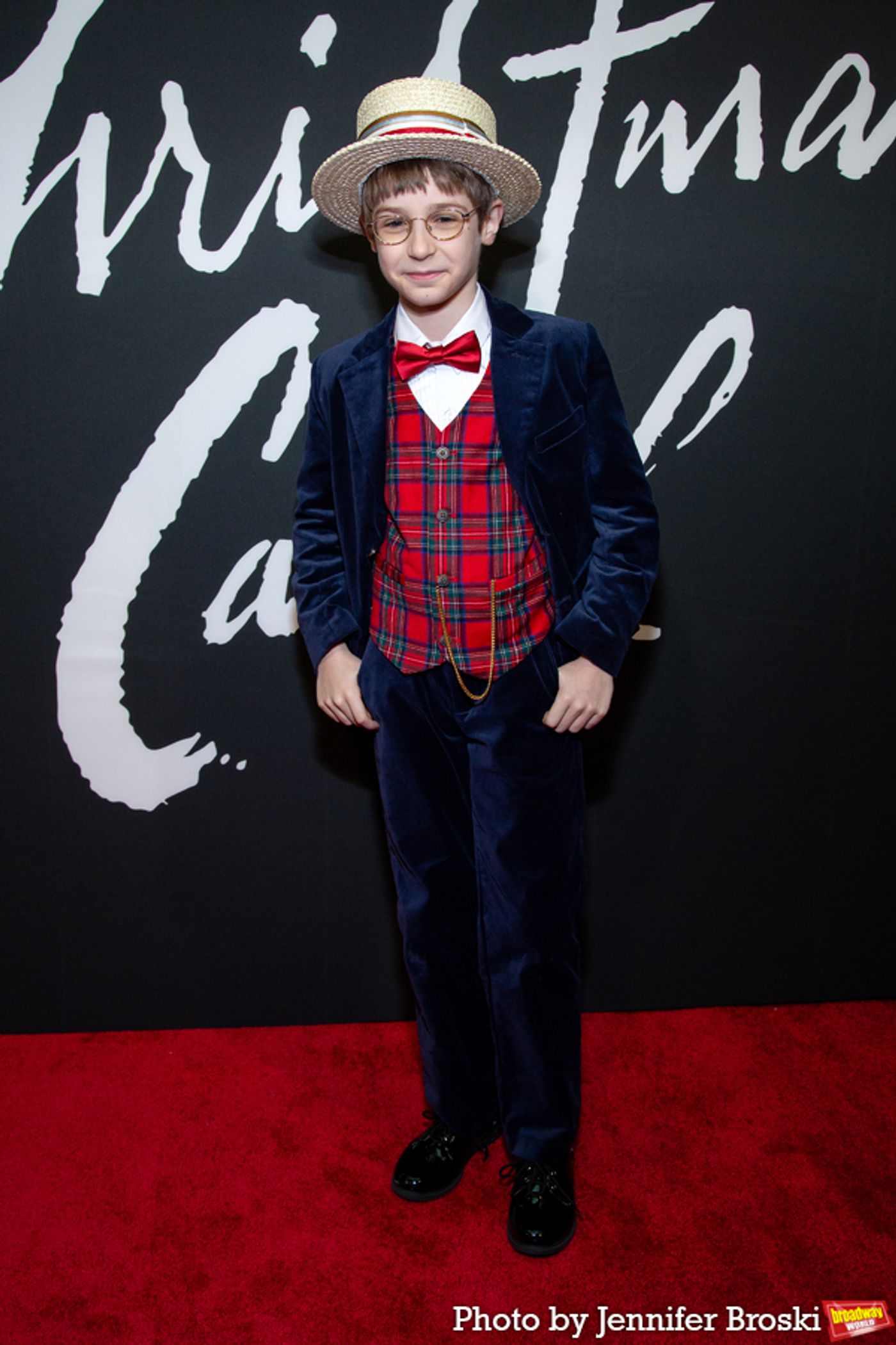 Photos: On the Red Carpet at Opening Night of A CHRISTMAS CAROL  Image