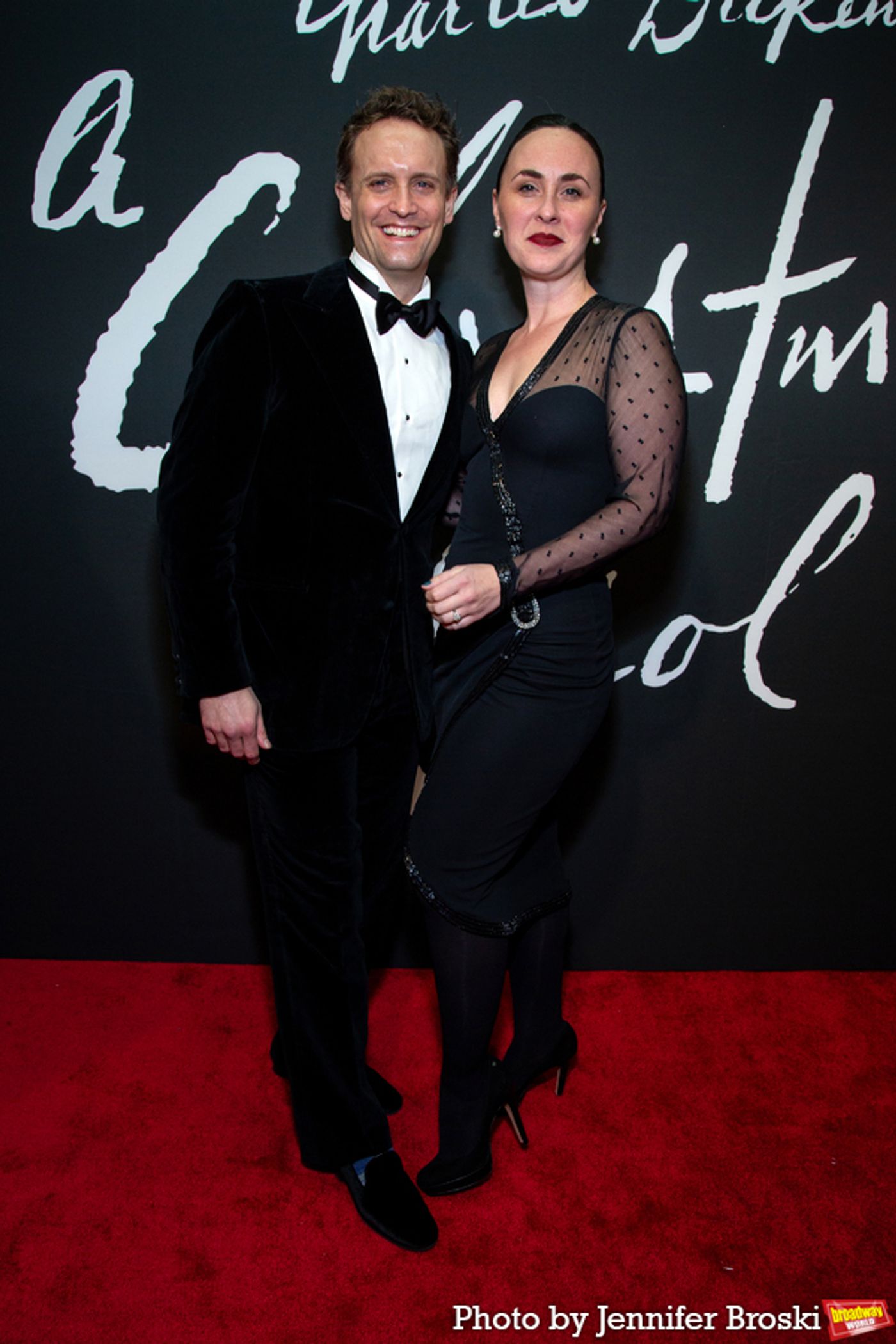 Photos: On the Red Carpet at Opening Night of A CHRISTMAS CAROL  Image