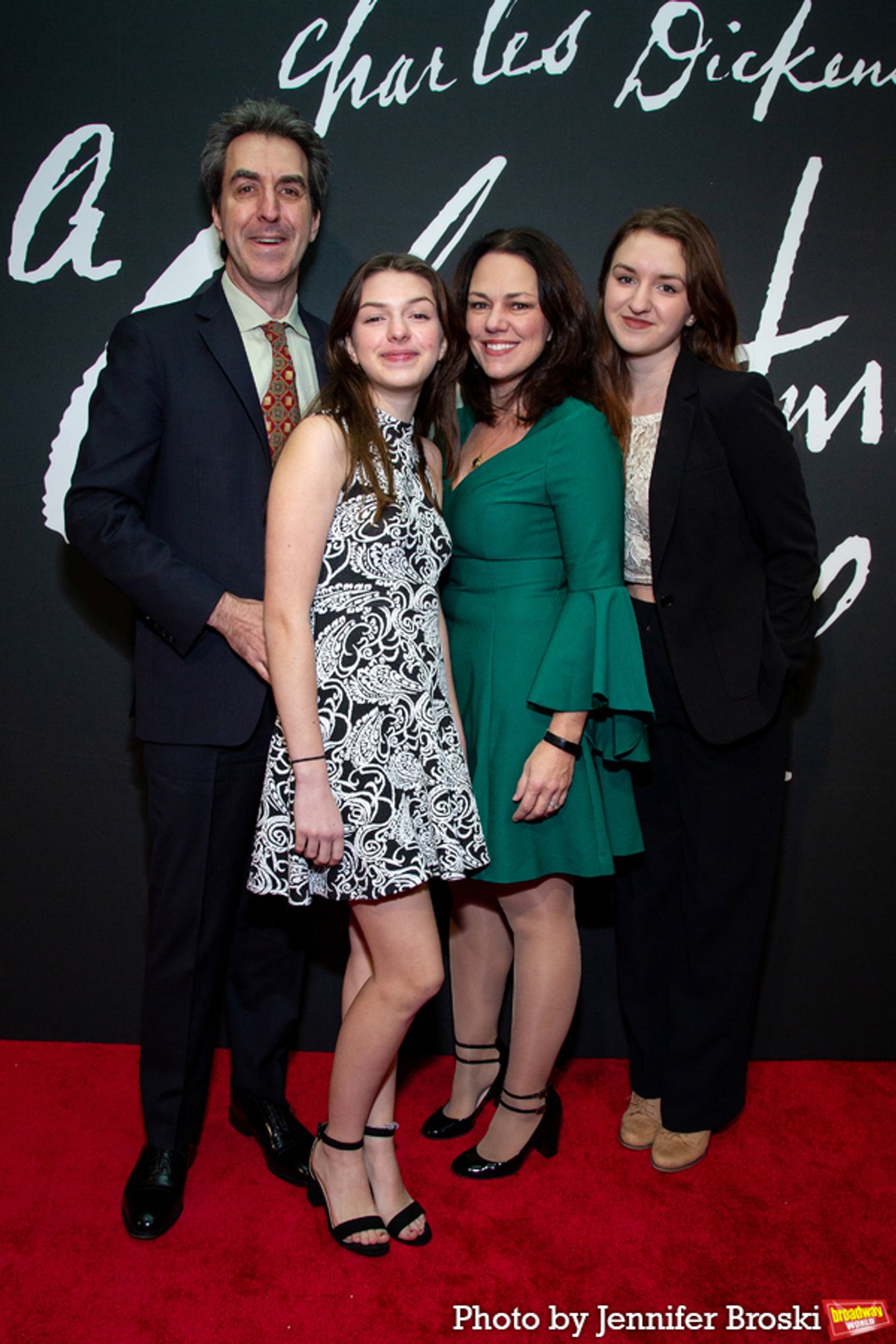 Photos: On the Red Carpet at Opening Night of A CHRISTMAS CAROL  Image
