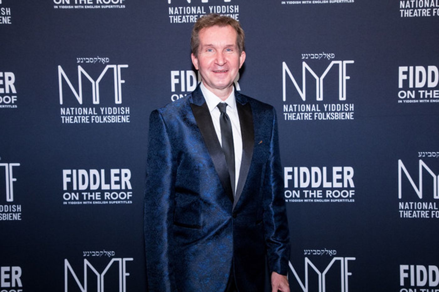 Photos: Inside Opening Night of FIDDLER ON THE ROOF in Yiddish  Image