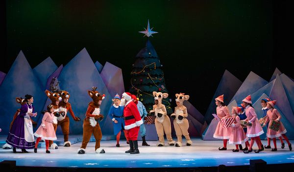 Photos: First Look at Stages Theatre Company's RUDOLPH THE RED-NOSED REINDEER: THE MUSICAL  Image