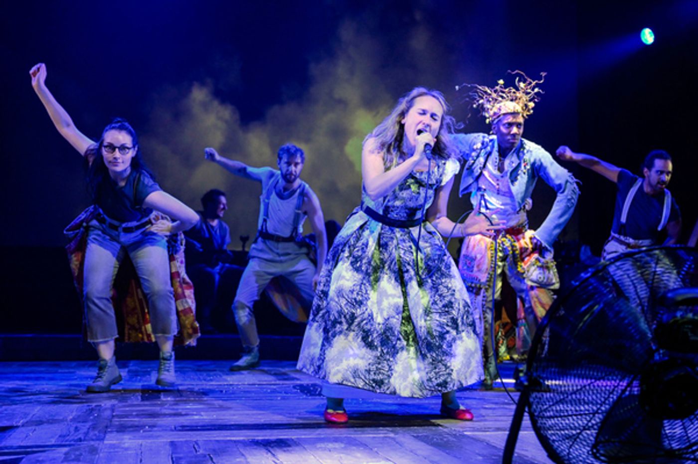 Photos: First Look At The West Coast Premiere of Wise Children's WUTHERING HEIGHTS  Image