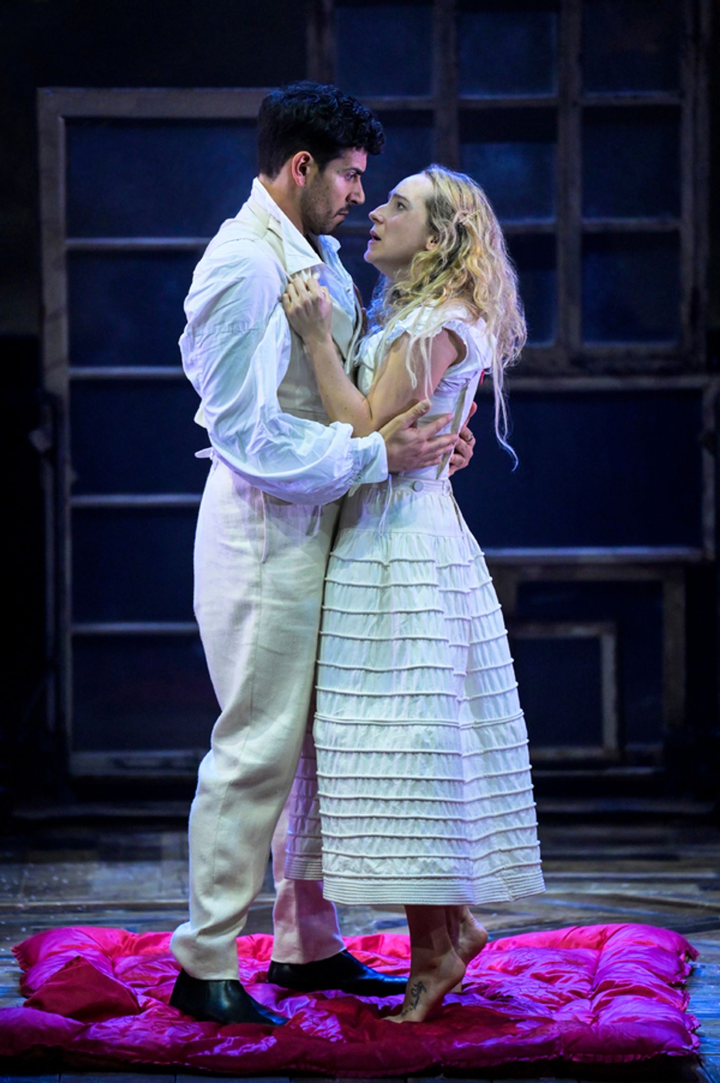 Photos: First Look At The West Coast Premiere of Wise Children's WUTHERING HEIGHTS  Image