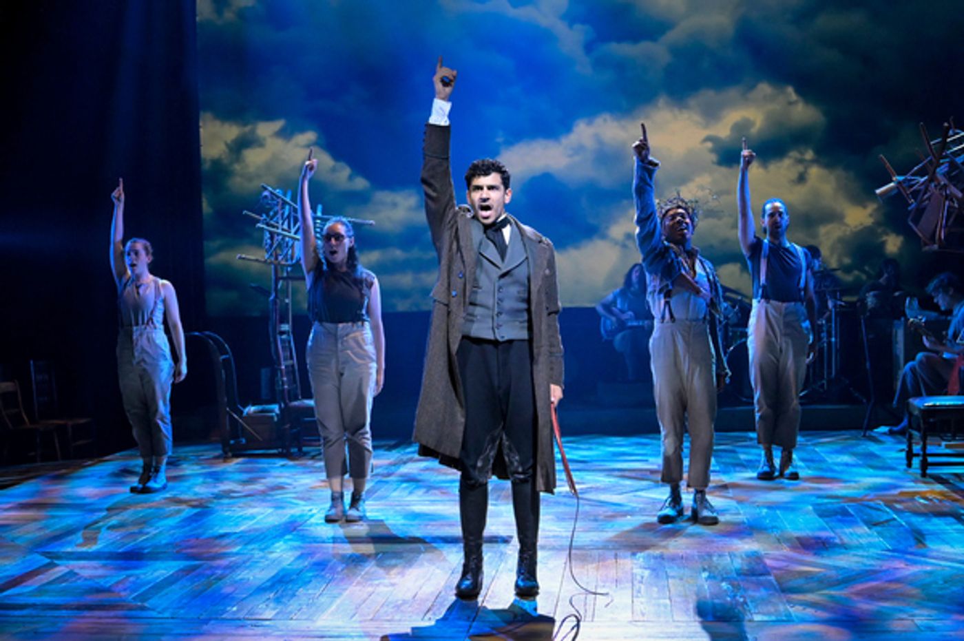 Photos: First Look At The West Coast Premiere of Wise Children's WUTHERING HEIGHTS  Image