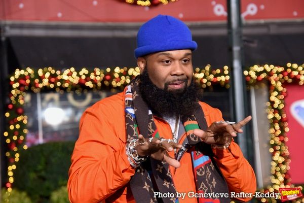 Photos: Gloria Estefan, The Radio City Rockettes, and More Rehearse For the Macy's Thanksgiving Day Parade  Image