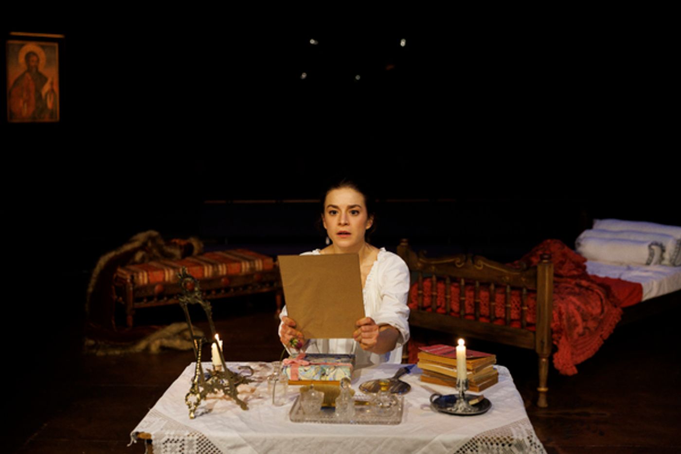 Photos: First Look at THE ARMS AND THE MAN at Orange Tree Theatre  Image