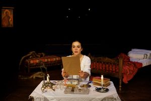 Rebecca Collingwood @ BroadwayWorld Rebecca Collingwood Photo