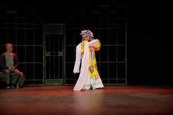 Photos: Inside Woodstock Playhouse's Production Of David Henry Hwang's M. BUTTERFLY  Image