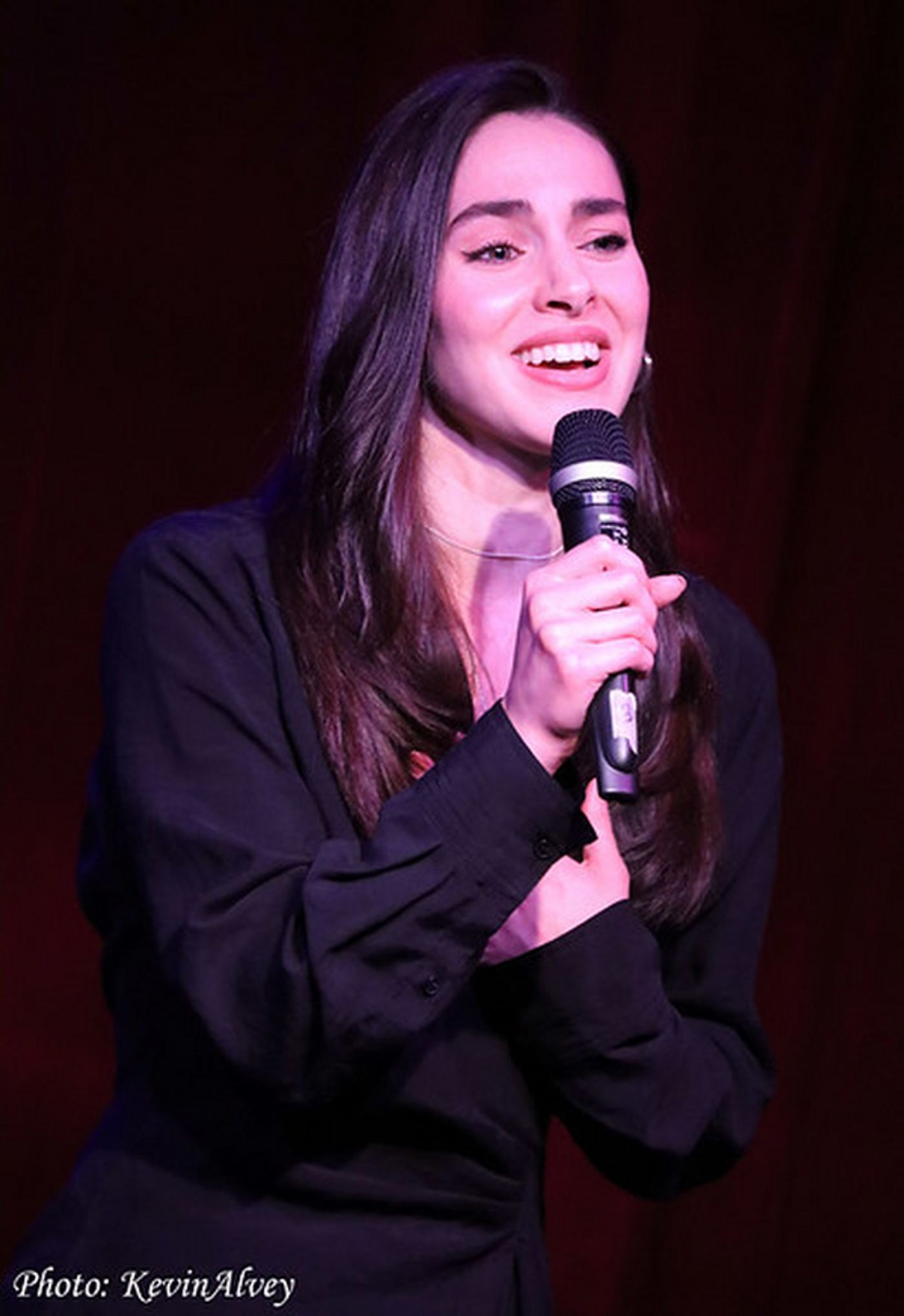 Photos: Maddie Baillio Makes Solo Concert Debut At Birdland  Image
