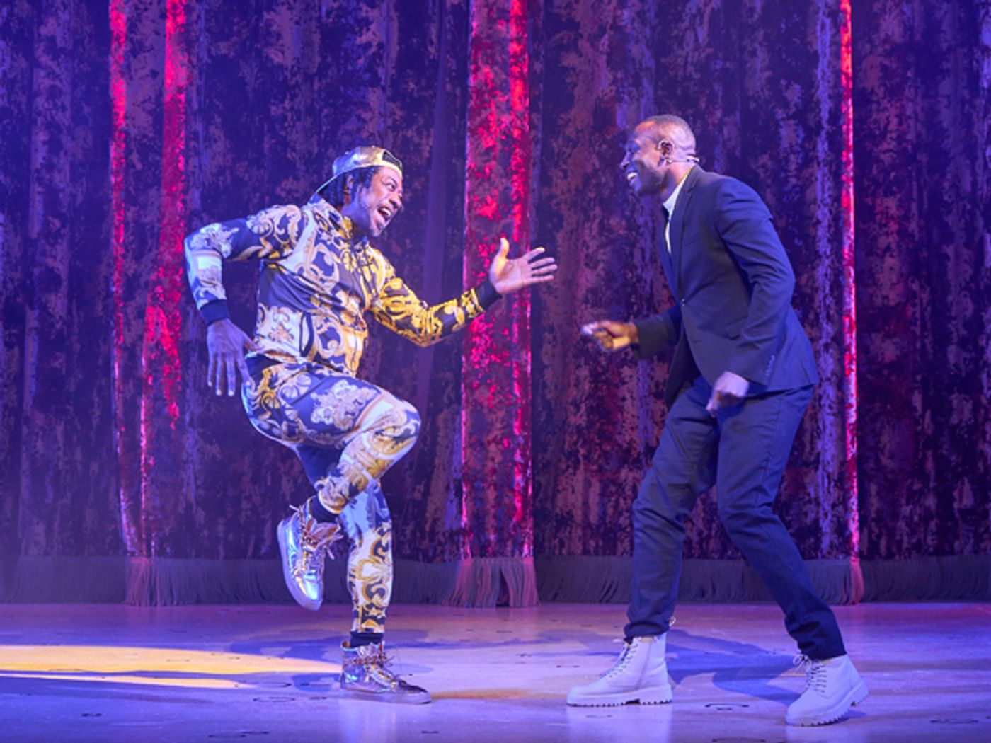 Photos: First Look at MOTHER GOOSE at Hackney Empire  Image