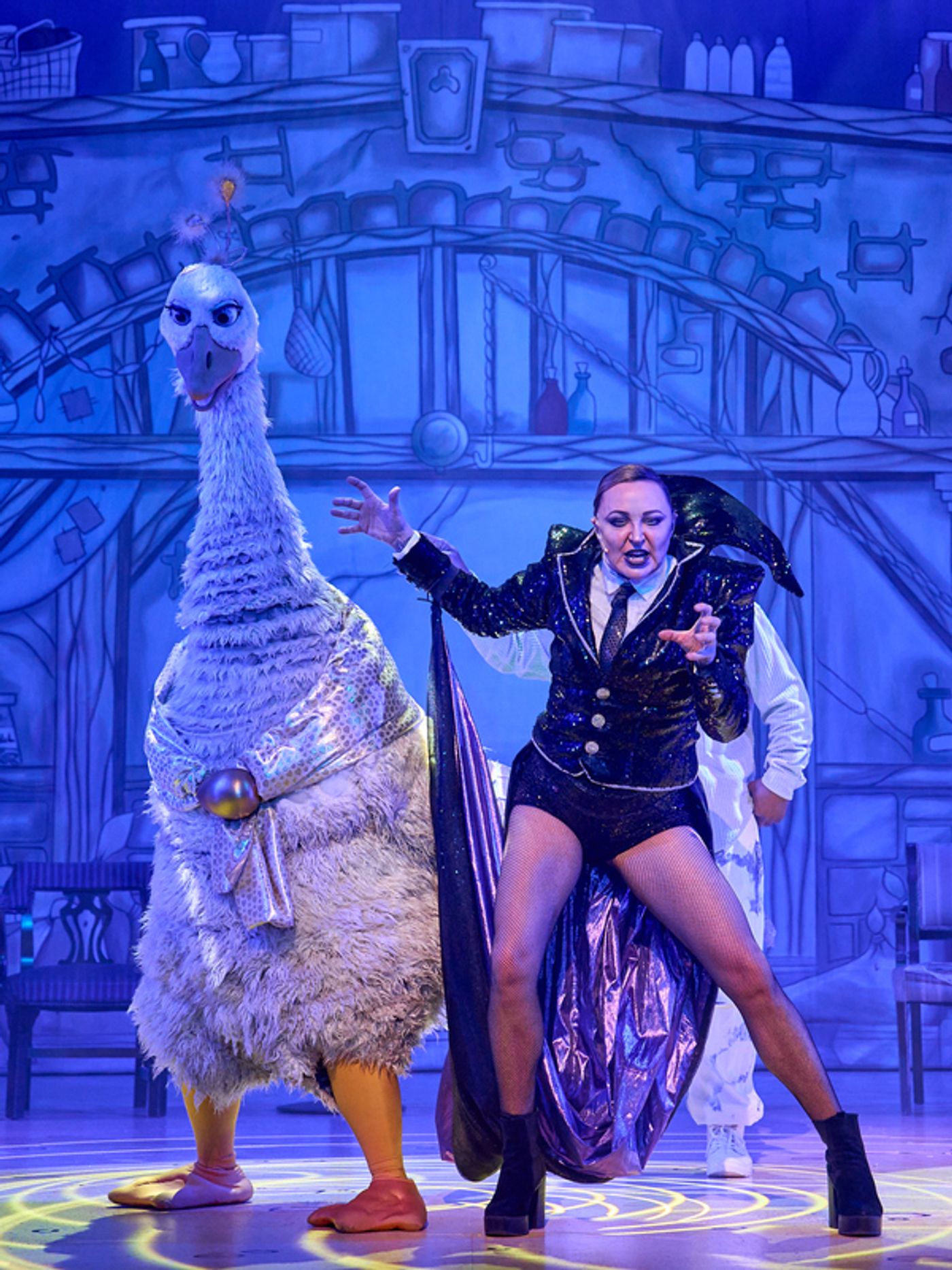 Photos: First Look at MOTHER GOOSE at Hackney Empire  Image