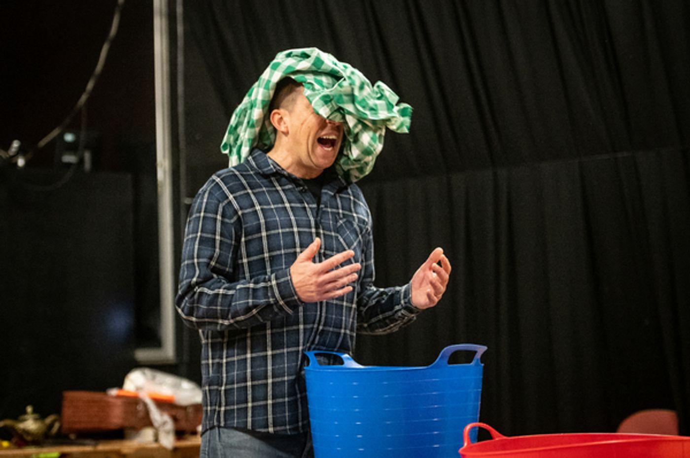 Photos: Inside Rehearsal For ALADDIN at Wolverhampton Grand  Image