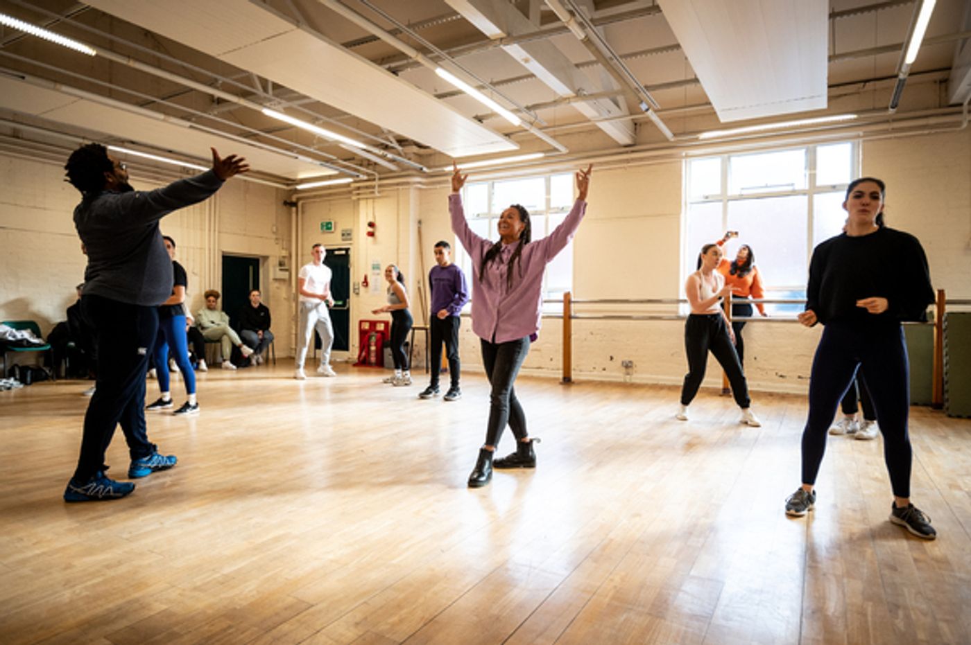 Photos: Inside Rehearsal For ALADDIN at Wolverhampton Grand  Image