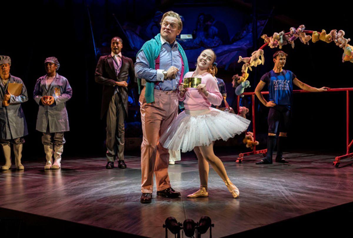 Christopher Howell, Kazmin Borrer at 