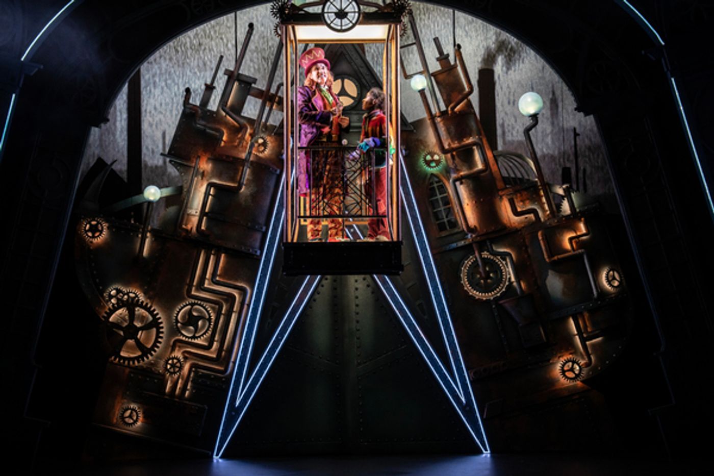 Photos: First Look at CHARLIE AND THE CHOCOLATE FACTORY – THE MUSICAL at Leeds Playhouse  Image