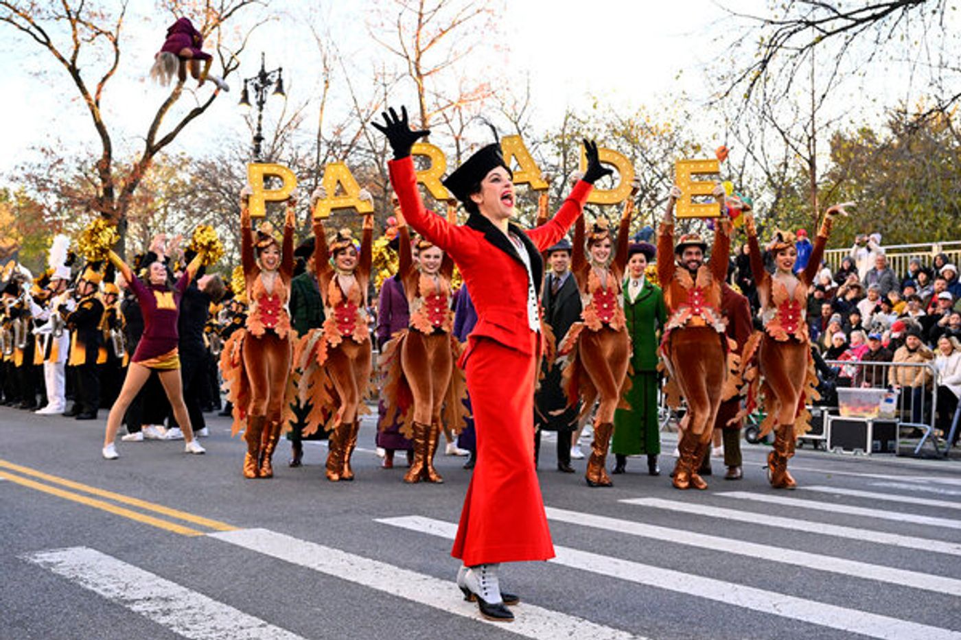 Photos: Broadway Comes to the Macy's Thanksgiving Day Parade  Image