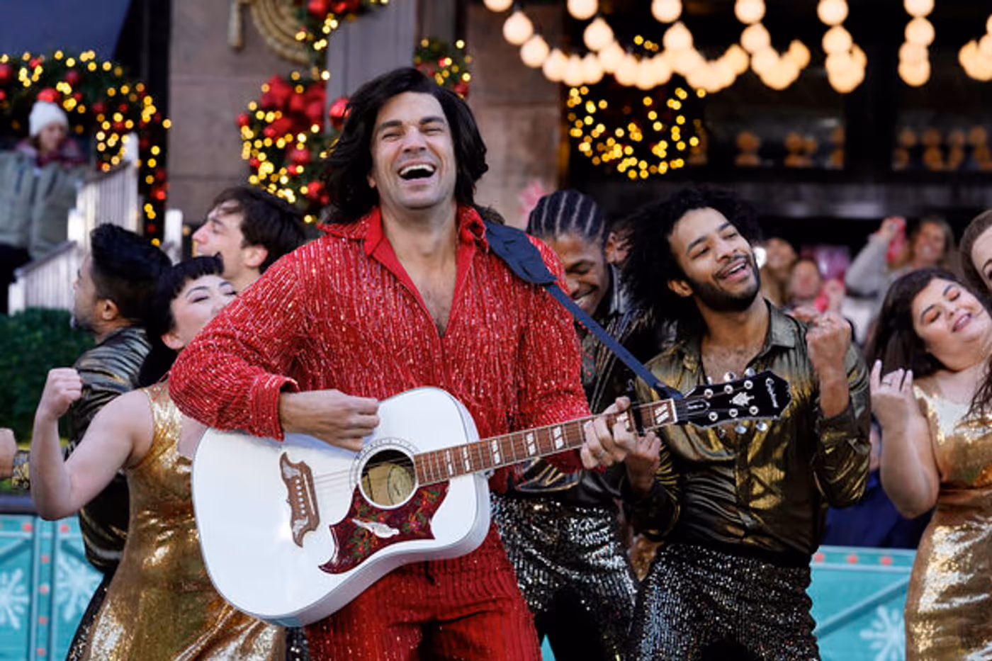 Photos: Broadway Comes to the Macy's Thanksgiving Day Parade  Image
